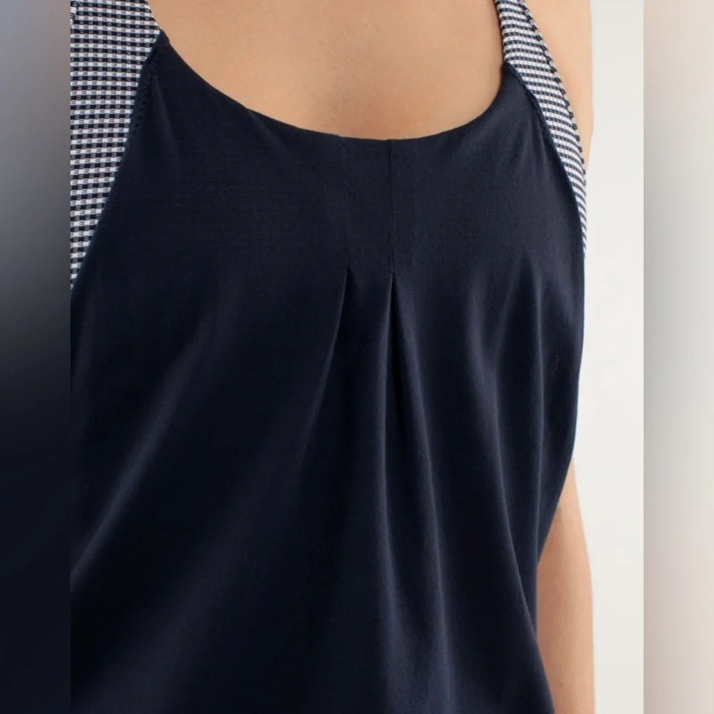 Lululemon Athletica Practice Freely Tank in Inkwell gingham women’s size 6 - Picture 6 of 13